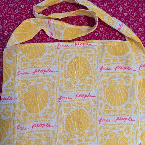 Free People Tote Shoulder Bag Boho Seashell Yellow Pink Stretch Purse Beach - Picture 3 of 3